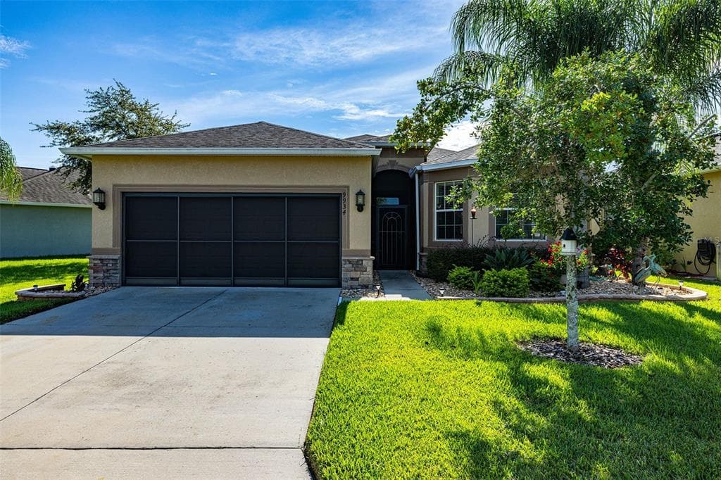 9934 SEMIAHMOO LOOP SAN ANTONIO, FL 33576
