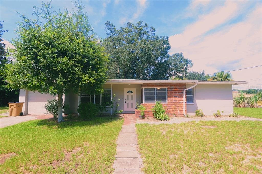 8605 BEVERLY DRIVE