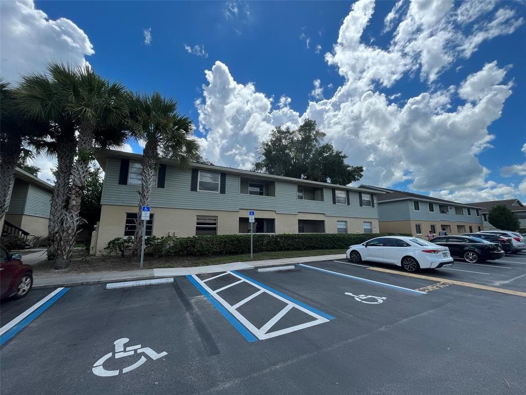 522 GOLDEN RAINTREE PLACE UNIT 522 BRANDON, FL 33510