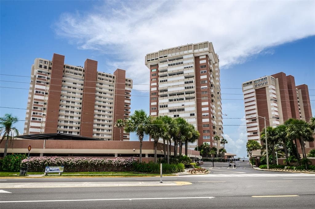 17920 GULF BOULEVARD UNIT 506 REDINGTON SHORES, FL 33708
