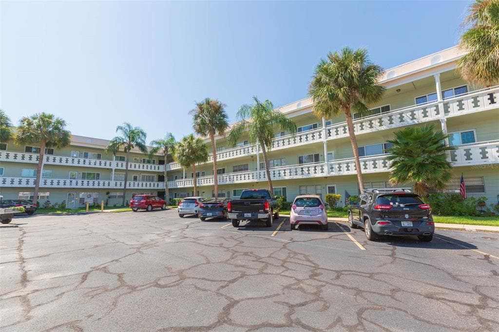 2401 ECUADORIAN WAY UNIT 39 CLEARWATER, FL 33763