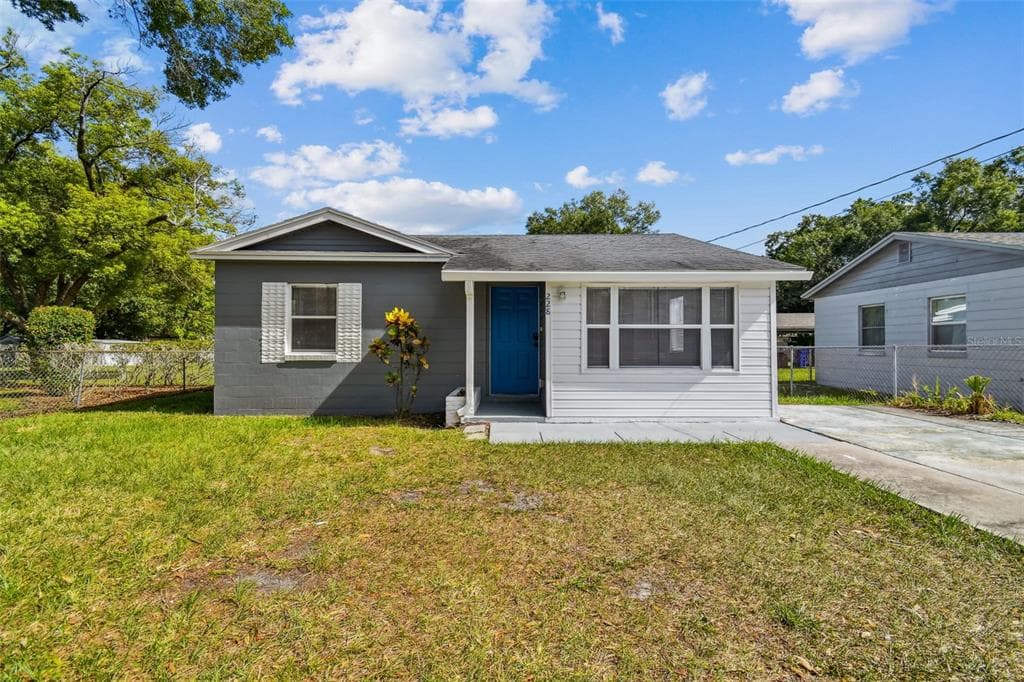228 MIAMI STREET LAKELAND, FL 33805