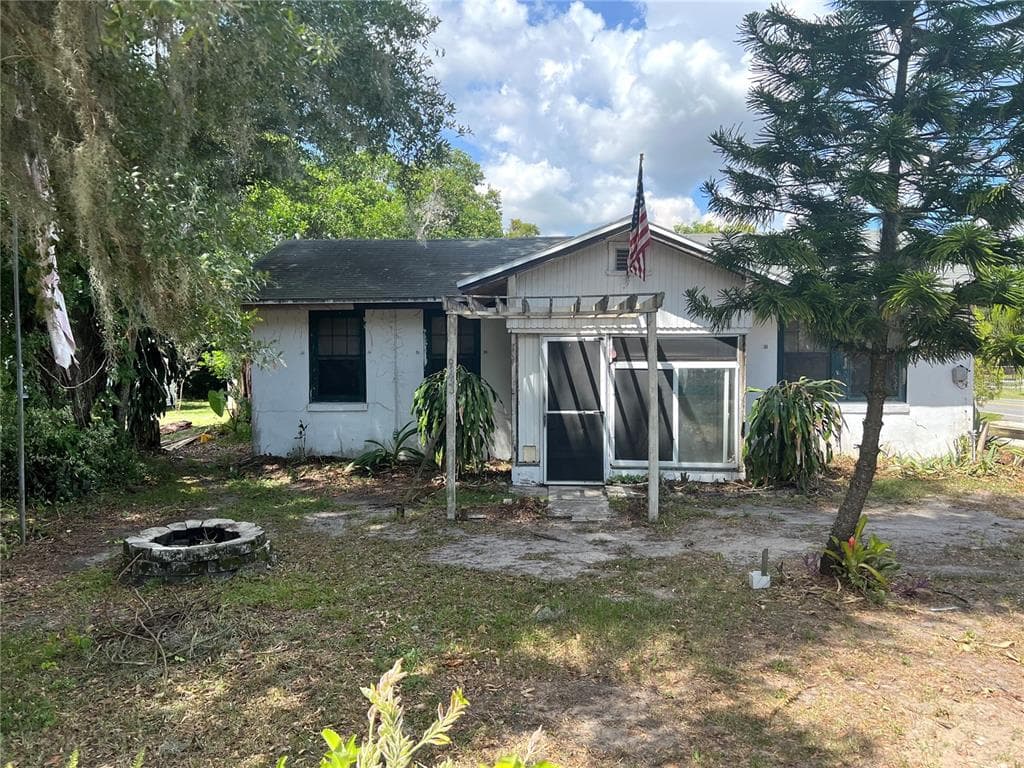 947 S CENTRAL AVENUE LAKELAND, FL 33815