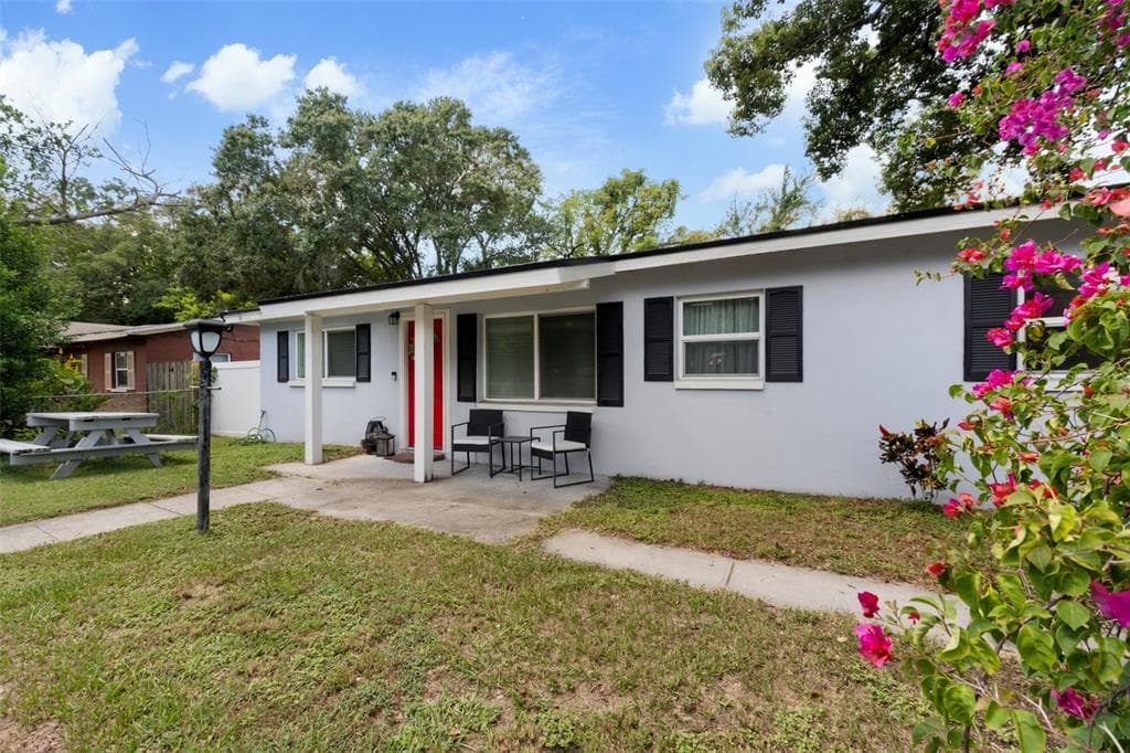 14926 FISHER ROAD TAMPA, FL 33613