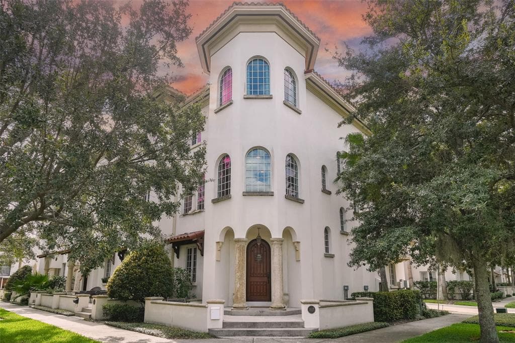 1618 W DE LEON STREET TAMPA, FL 33606