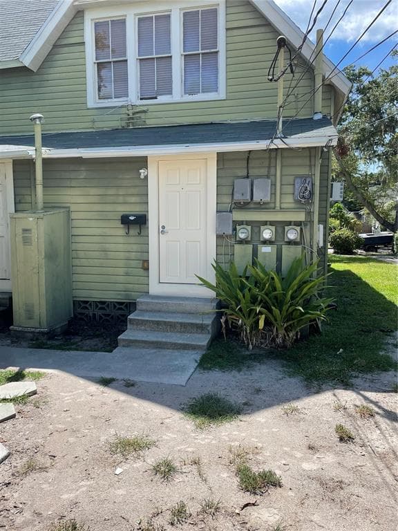 727 DARTMOOR STREET N UNIT 3 ST PETERSBURG, FL 33701