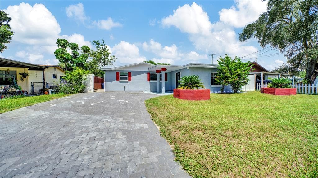 104 MELANIE LANE BRANDON, FL 33510