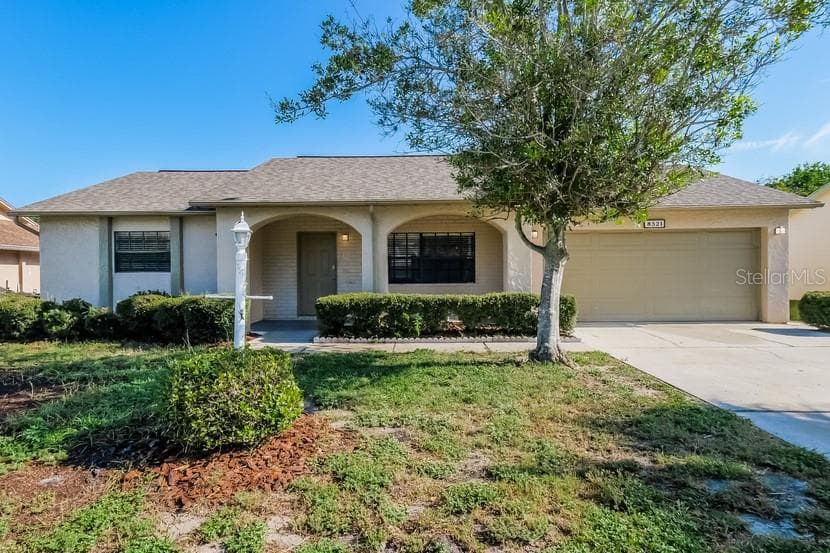 8521 GANDY LANE PORT RICHEY, FL 34668