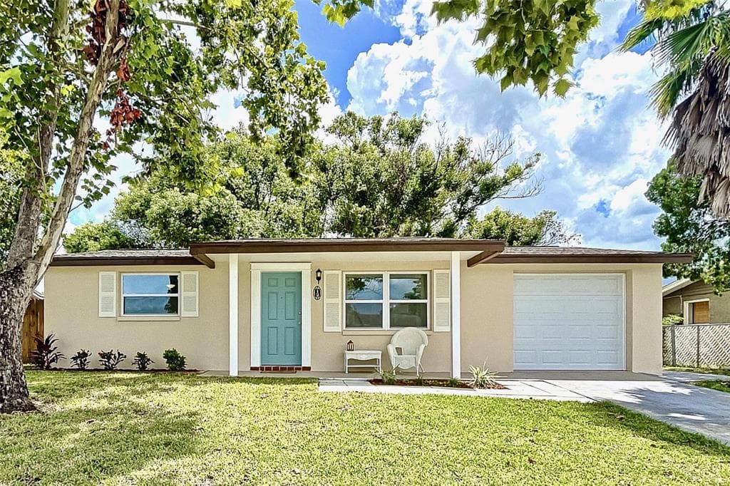 9120 CHATAM LANE PORT RICHEY, FL 34668