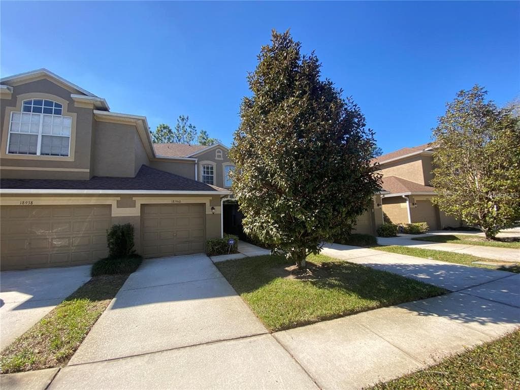 18940 DUQUESNE TAMPA, FL 33647