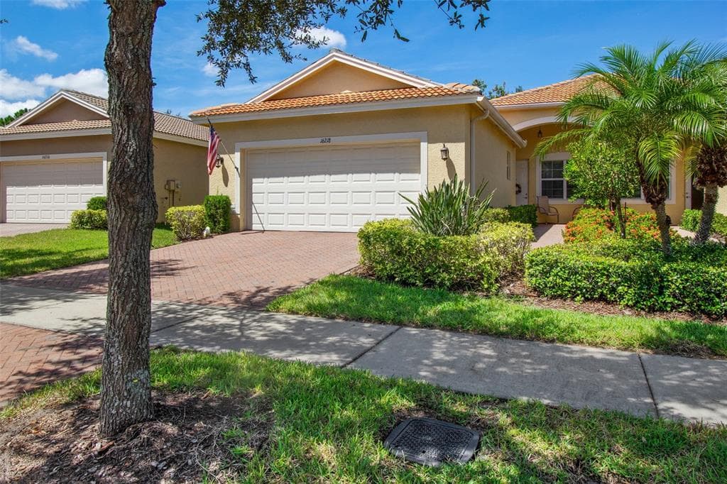 16218 AMETHYST KEY DRIVE WIMAUMA, FL 33598