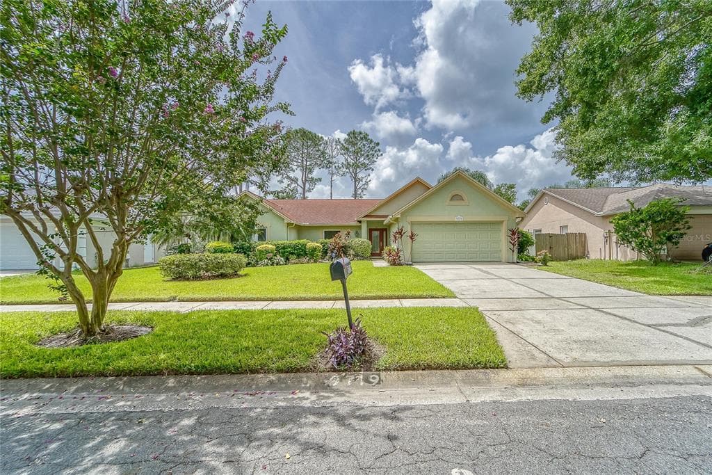 9719 PLEASANT RUN WAY TAMPA, FL 33647