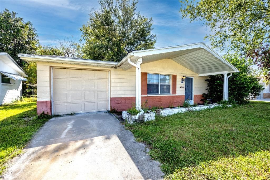3330 MONTICELLO STREET HOLIDAY, FL 34690