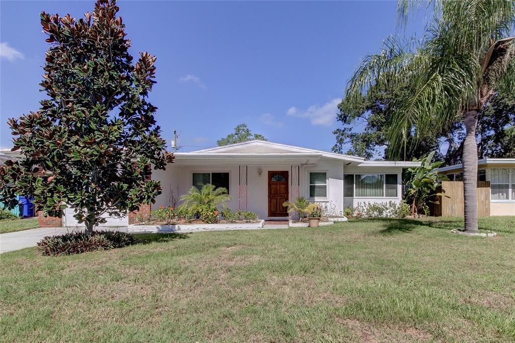 2488 DEL RIO WAY DUNEDIN, FL 34698