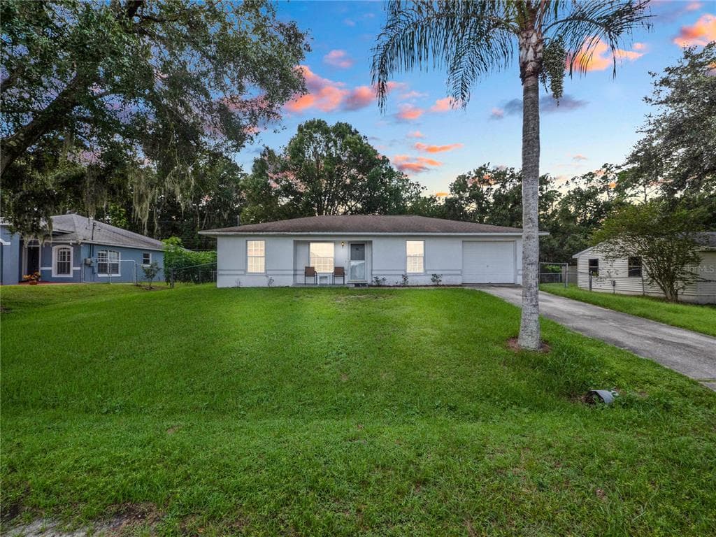 334 FOX LAKE DRIVE LAKELAND, FL 33809