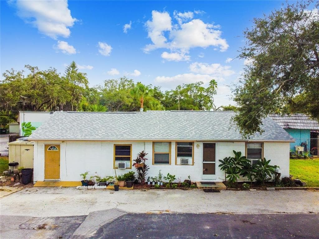 5175 SEMINOLE BOULEVARD