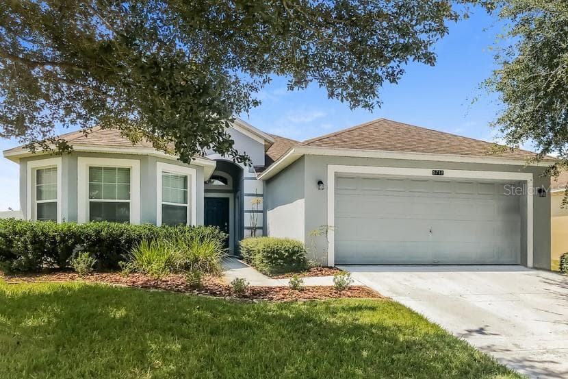 5716 QUINTON WAY MOUNT DORA, FL 32757