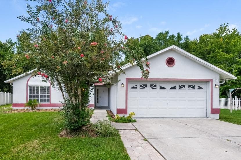 8547 YEARLING LANE NEW PORT RICHEY, FL 34653
