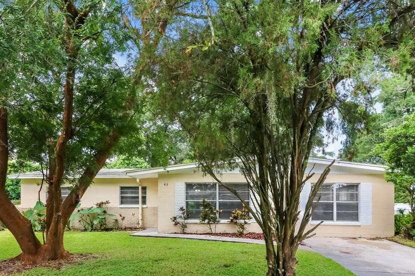 413 SHAMROCK BOULEVARD VENICE, FL 34293