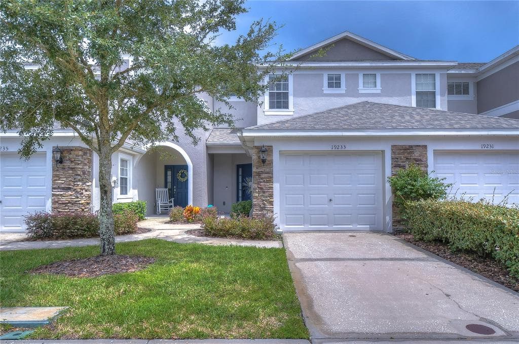 19233 STONE HEDGE DRIVE TAMPA, FL 33647