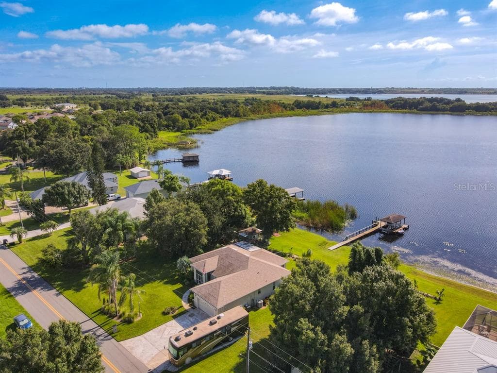 63 B MOORE RD HAINES CITY, FL 33844
