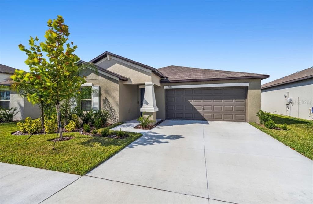 7074 KING CREEK DRIVE SUN CITY CENTER, FL 33573
