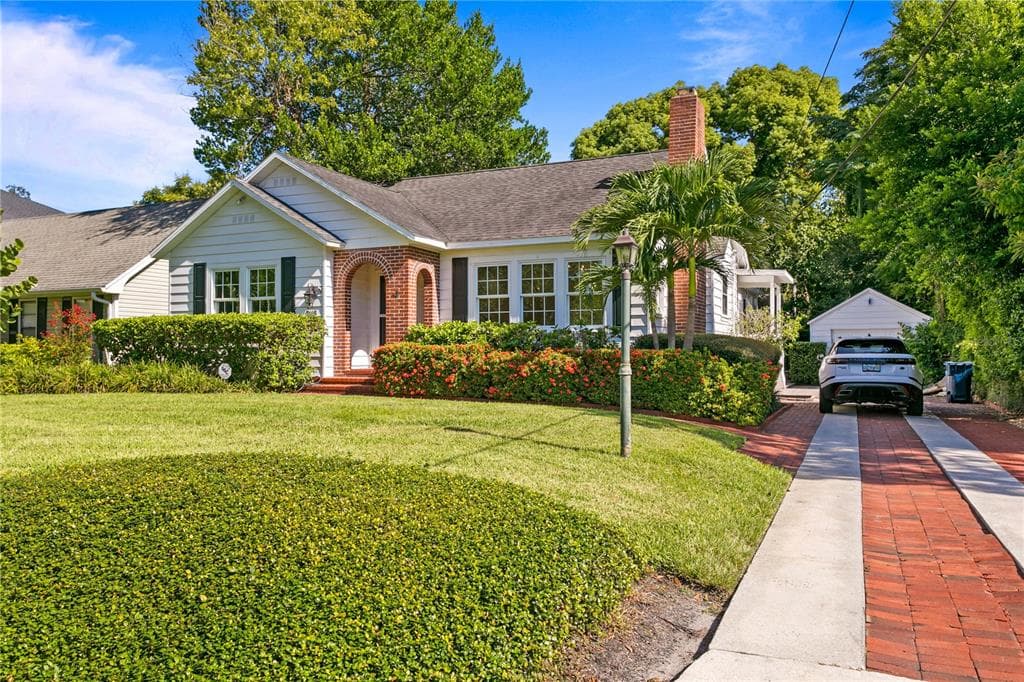 3115 W HARBOR VIEW AVENUE TAMPA, FL 33611