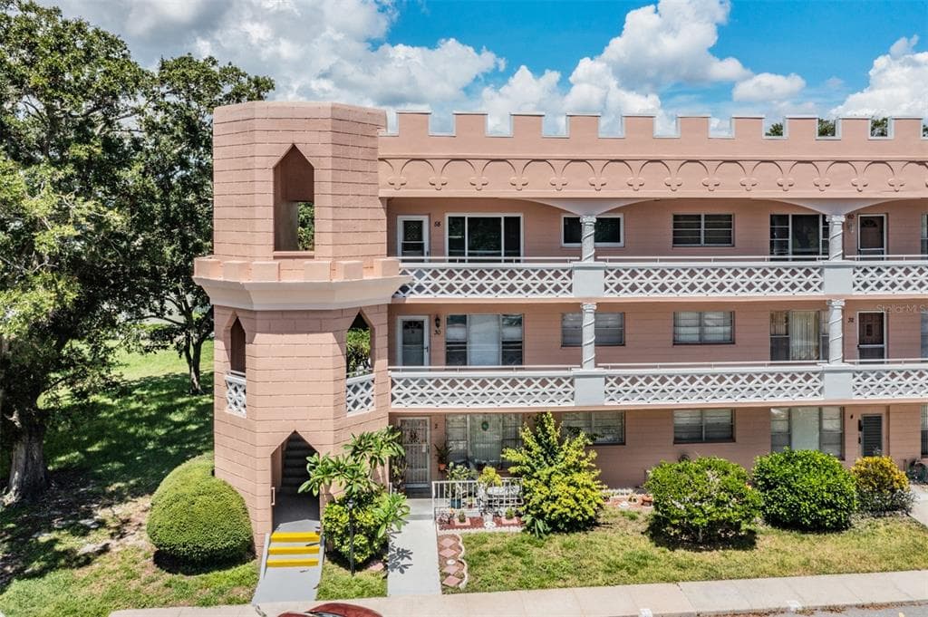 2458 COLUMBIA DRIVE UNIT 30 CLEARWATER, FL 33763