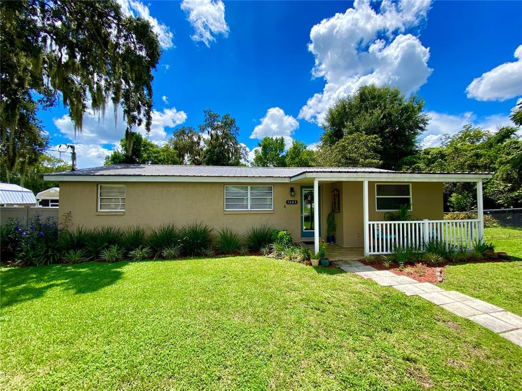 1603 MAIN STREET VALRICO, FL 33594
