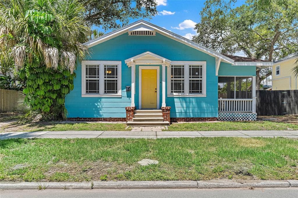 319 BETHEL AVENUE S ST PETERSBURG, FL 33705