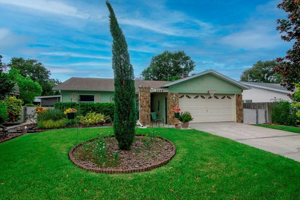 2544 KNOLL STREET W PALM HARBOR, FL 34683