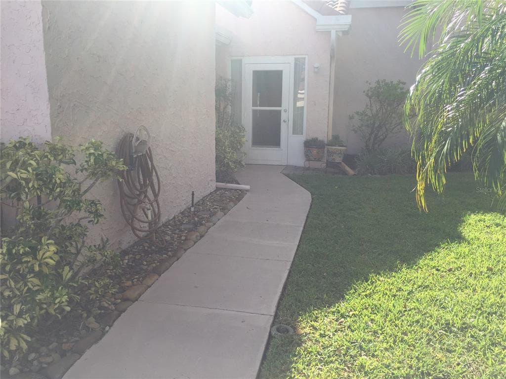 1149 WOODLEAF COURT PALM HARBOR, FL 34684
