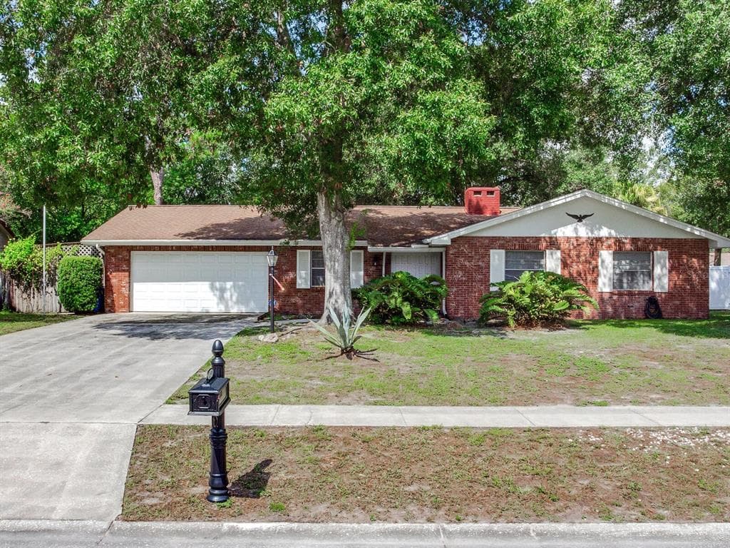 13508 GREENTREE DRIVE