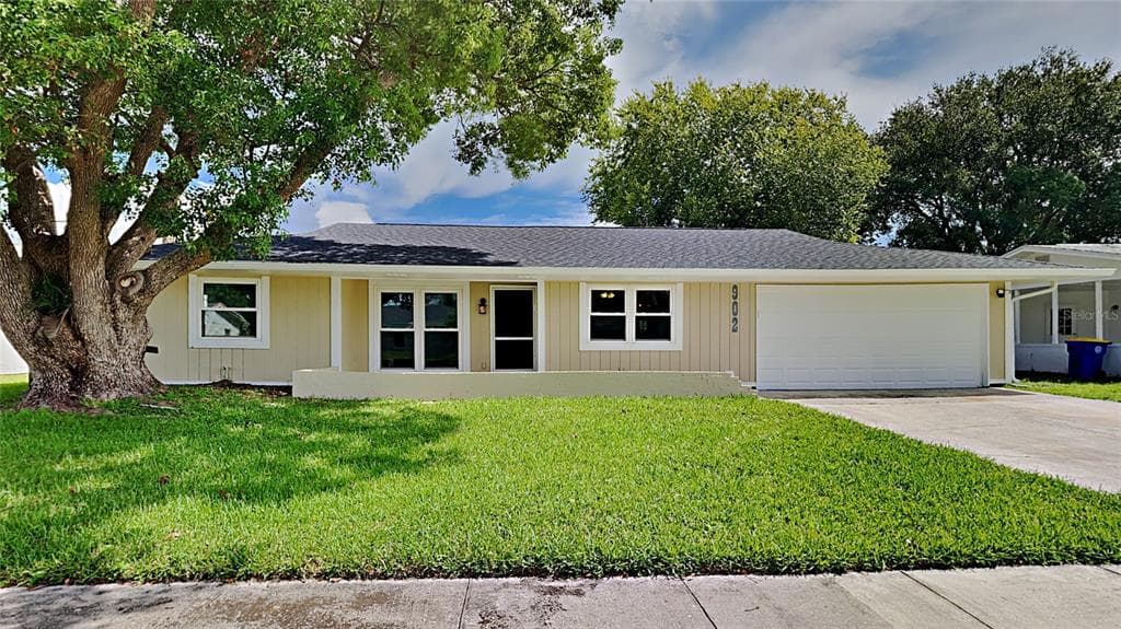 902 BEAVERDALE LANE ROCKLEDGE, FL 32955