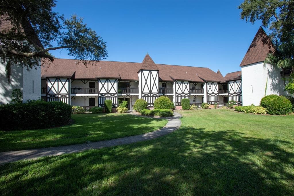 360 N BAYSHORE BOULEVARD UNIT 105 CLEARWATER, FL 33759