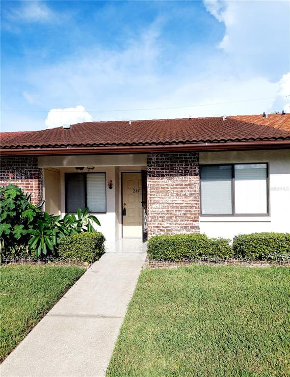 7360 ULMERTON ROAD UNIT 24C LARGO, FL 33771