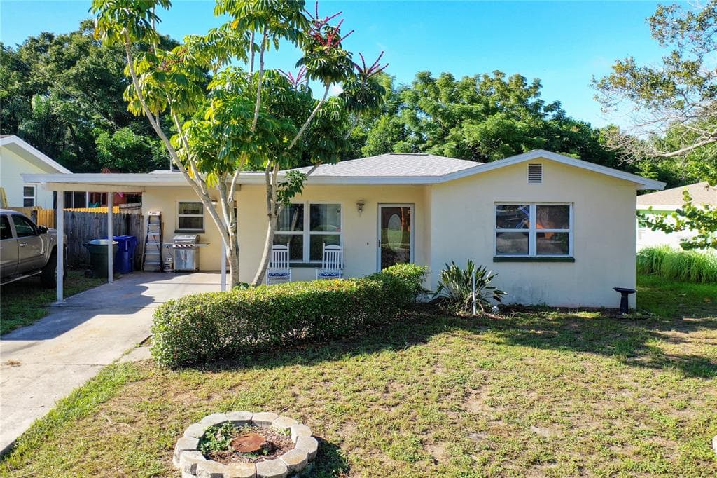 635 LAURA LANE DUNEDIN, FL 34698