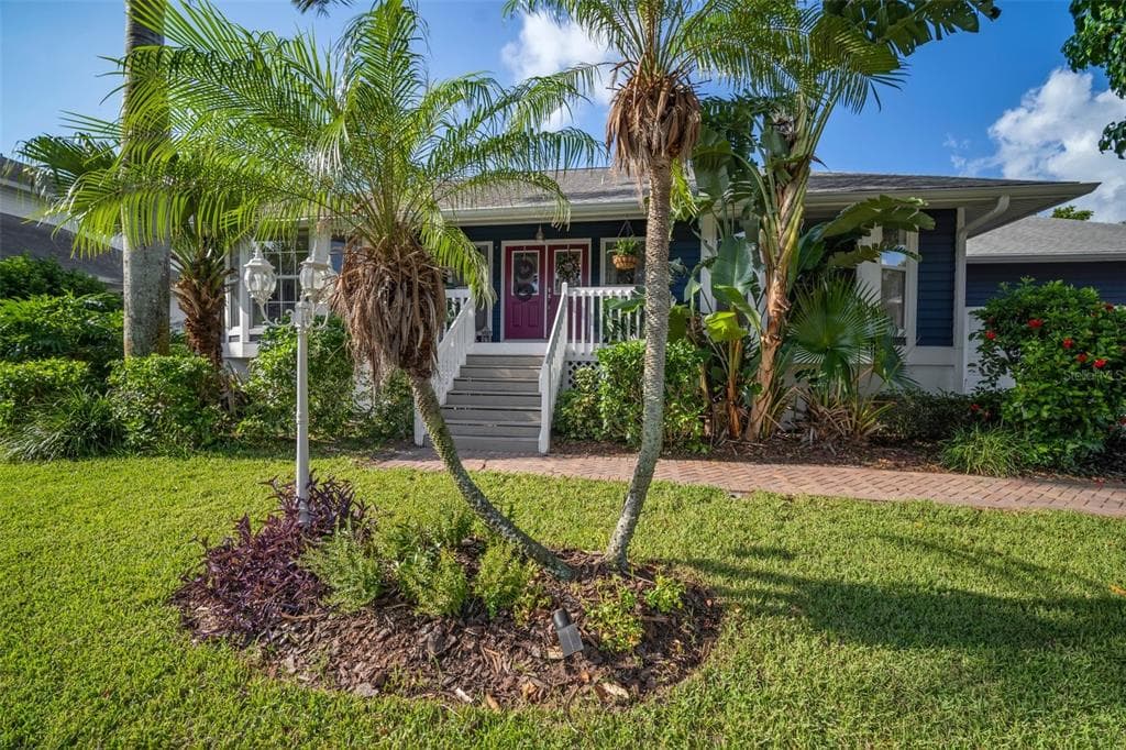 8011 18TH AVENUE W BRADENTON, FL 34209