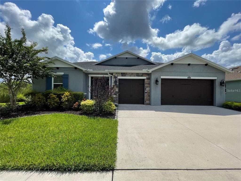 31640 FAIRHILL DRIVE WESLEY CHAPEL, FL 33543