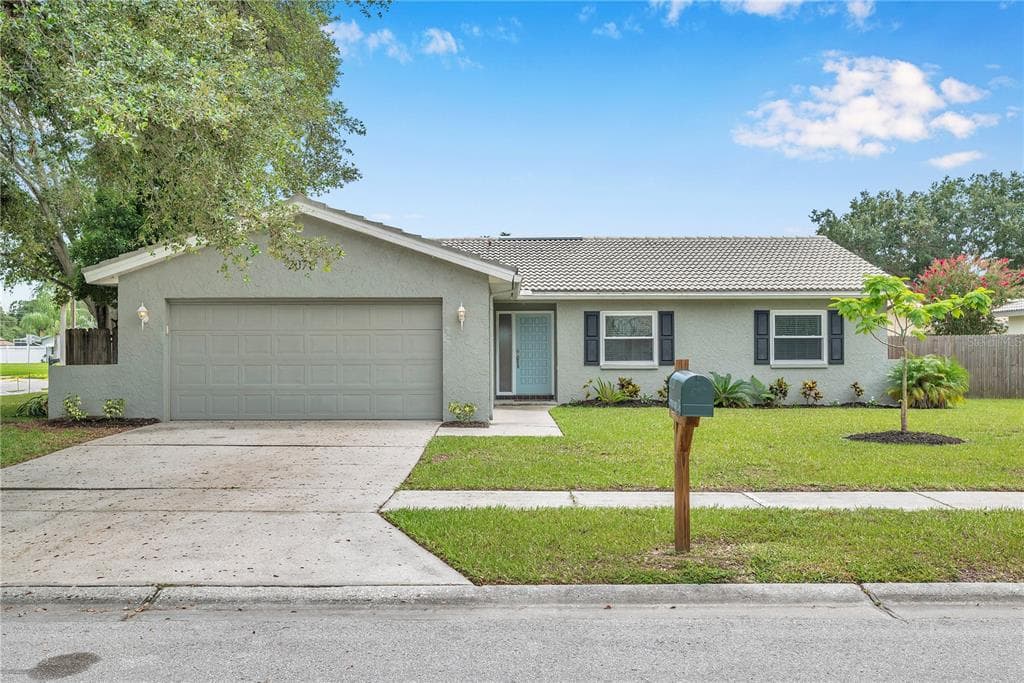 2070 CORMORANT DRIVE PALM HARBOR, FL 34683