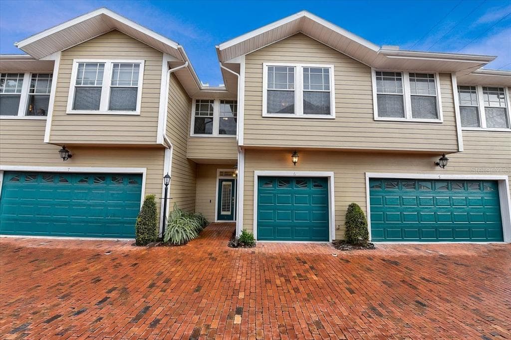 2920 W EL PRADO BOULEVARD UNIT 6 TAMPA, FL 33629