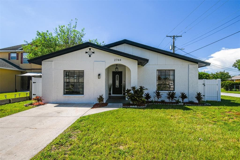 2744 W LA SALLE STREET TAMPA, FL 33607