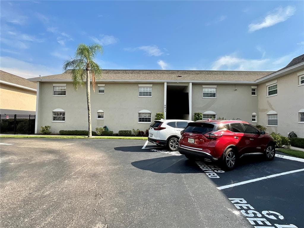 8833 BAY POINTE DRIVE UNIT 110 TAMPA, FL 33615
