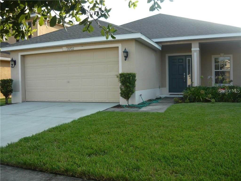 20722 WHITEWOOD WAY TAMPA, FL 33647