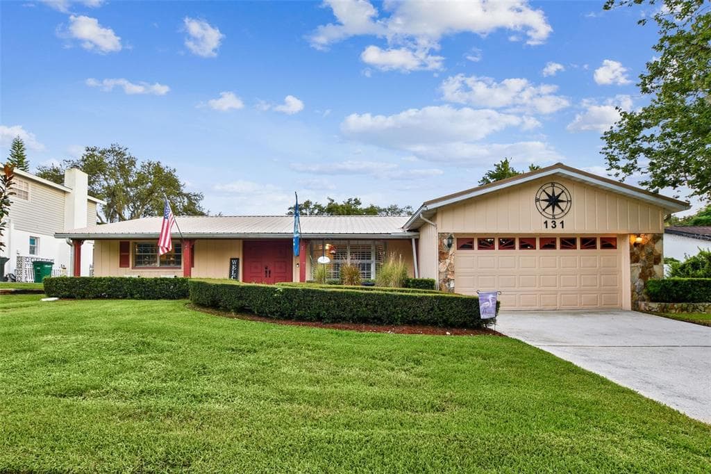131 HARBOR WOODS CIRCLE