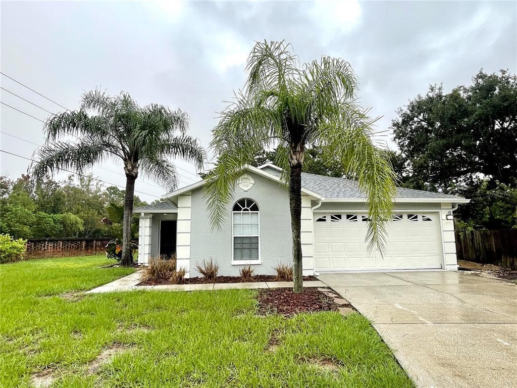 6033 CANOPY OAKS COURT NEW PORT RICHEY, FL 34653