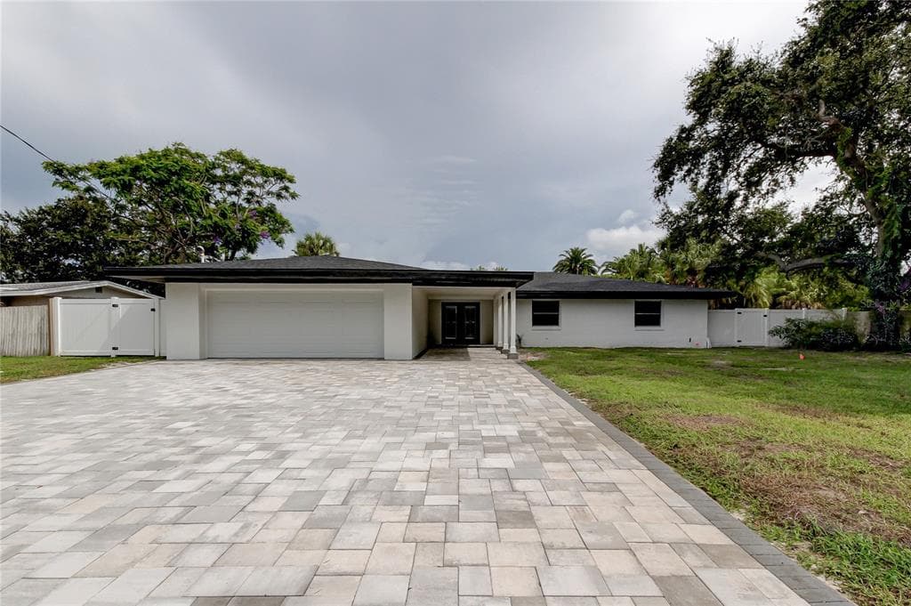 6412 FAIRWAY VIEW BOULEVARD S