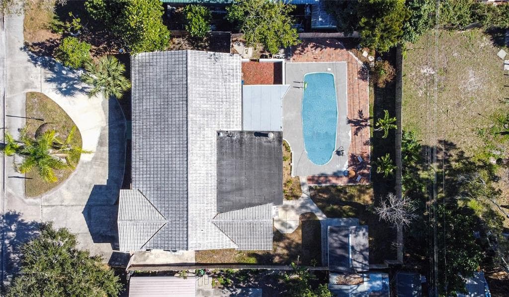 4330 38TH AVENUE N ST PETERSBURG, FL 33713