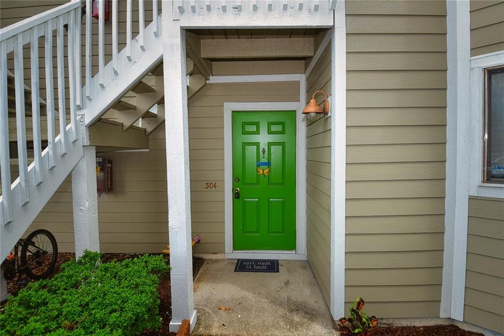 7298 ULMERTON ROAD UNIT 304 LARGO, FL 33771