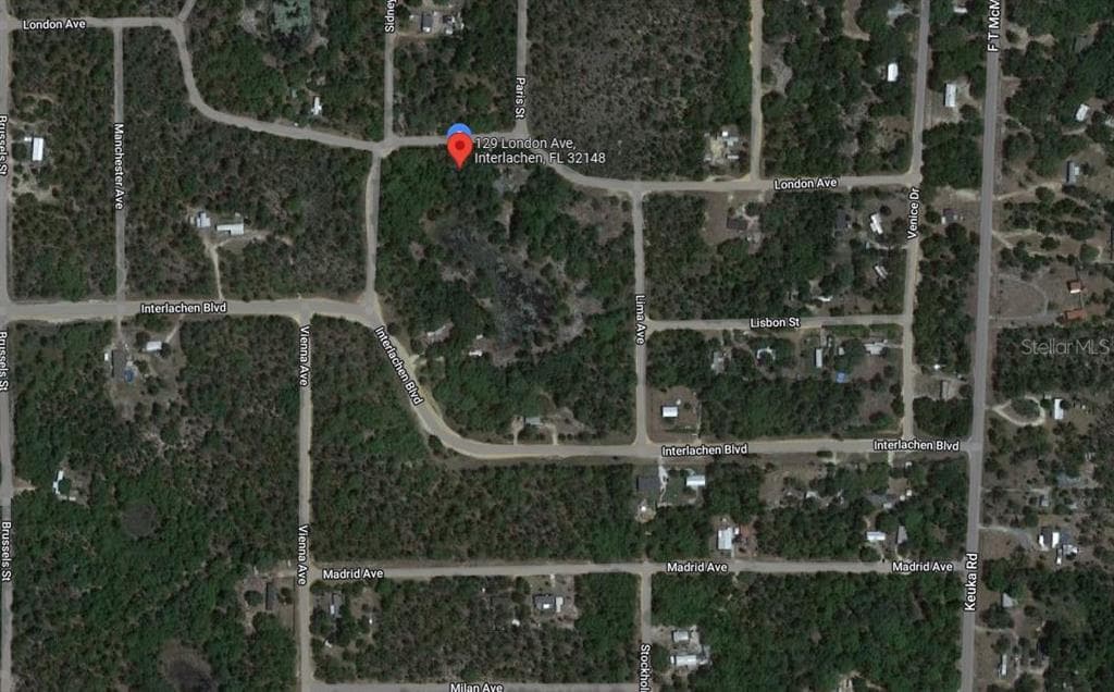 129 LONDON AVENUE INTERLACHEN, FL 32148